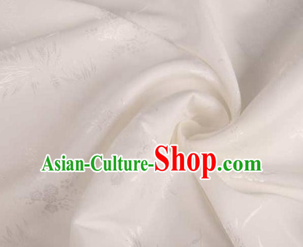 Chinese Classical Chrysanthemum Pattern Design White Brocade Traditional Hanfu Silk Fabric Tang Suit Fabric Material