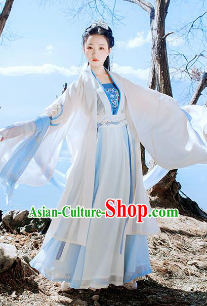 Traditional Chinese Ancient Embroidered Historical Costume Ming Dynasty Court Princess Hanfu Dress for Women