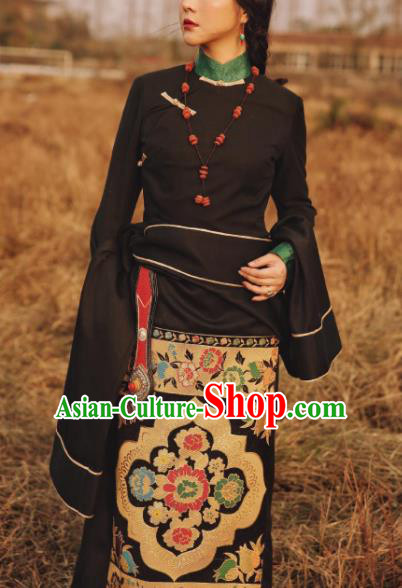 Chinese Traditional Black Tibetan Robe Zang Nationality Female Dress Ethnic Costume for Women