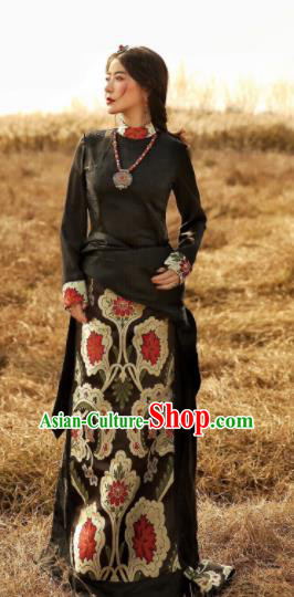 Chinese Traditional Ethnic Bride Black Tibetan Robe Zang Nationality Female Dress Costume for Women