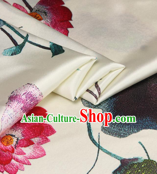 Chinese Traditional Classical Lotus Pattern White Brocade Damask Asian Satin Drapery Silk Fabric