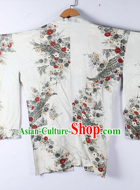 Asian Japanese Clothing Classical Pattern White Haori Coat Kimono Traditional Japan National Costume for Men