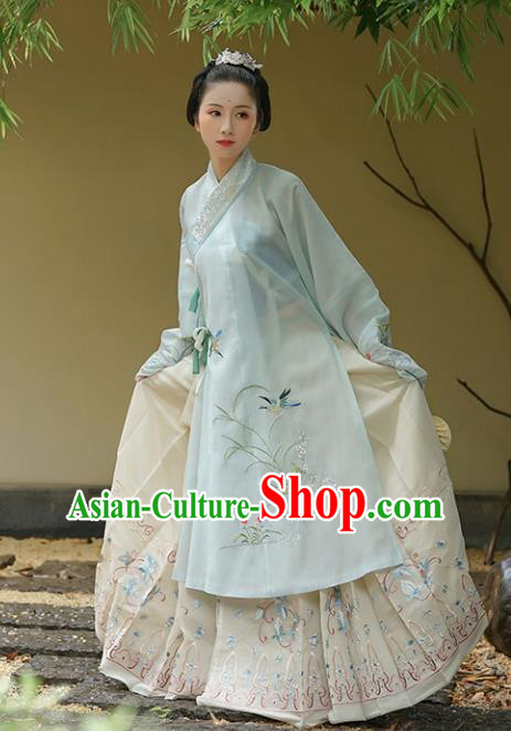 Traditional Chinese Ming Dynasty Embroidered Hanfu Dresses Ancient Court Princess Replica Costumes for Women