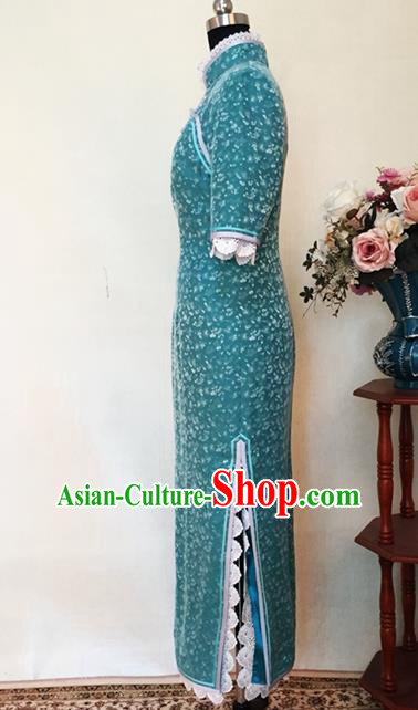 Chinese Traditional Customized Green Cheongsam National Costume Classical Qipao Dress for Women