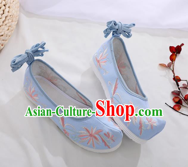 Asian Chinese Traditional Embroidered Chrysanthemum Blue Shoes Hanfu Shoes National Cloth Shoes for Women