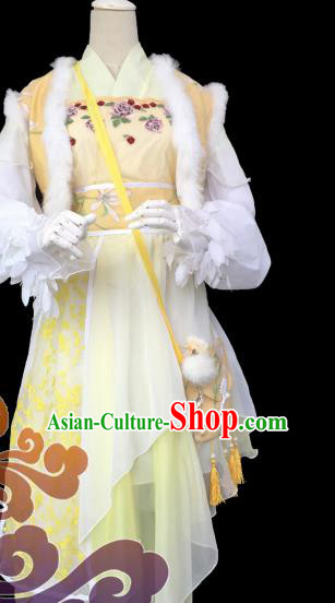 Chinese Traditional Cosplay Heroine Yellow Dress Custom Ancient Fairy Swordswoman Costume for Women
