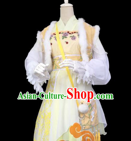 Chinese Traditional Cosplay Heroine Yellow Dress Custom Ancient Fairy Swordswoman Costume for Women