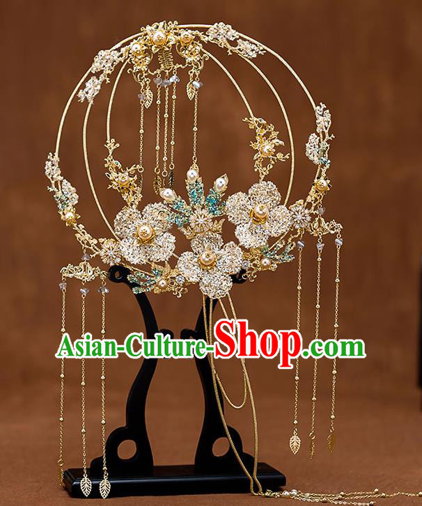 Chinese Traditional Wedding Prop Golden Flowers Tassel Round Fan Ancient Bride Palace Fans for Women