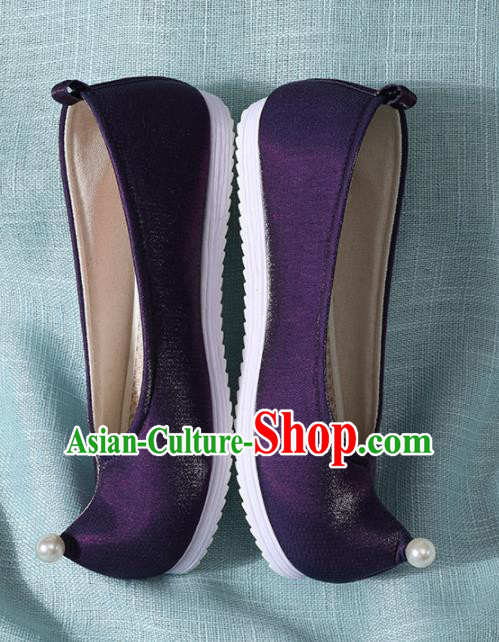 Chinese Handmade Pearl Navy Shoes Traditional Ming Dynasty Hanfu Shoes Princess Shoes for Women