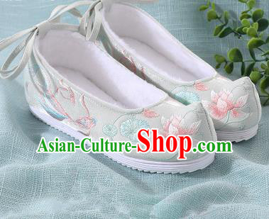 Chinese Handmade Embroidered Lotus Fish Light Green Bow Shoes Traditional Ming Dynasty Hanfu Shoes Princess Shoes for Women