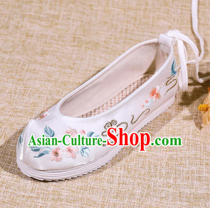 Asian Chinese Satin Shoes Embroidered Flowers White Shoes Traditional Opera Shoes Hanfu Shoes for Women