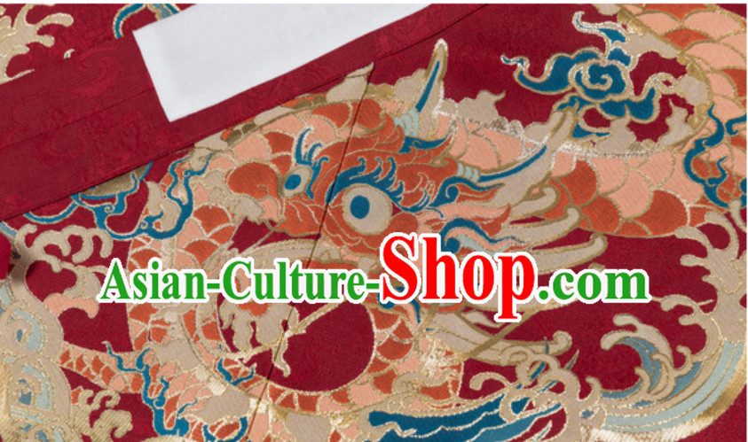 Top Ancient Chinese Ming Dynasty Palace Emperor Embroidered Garment for Men