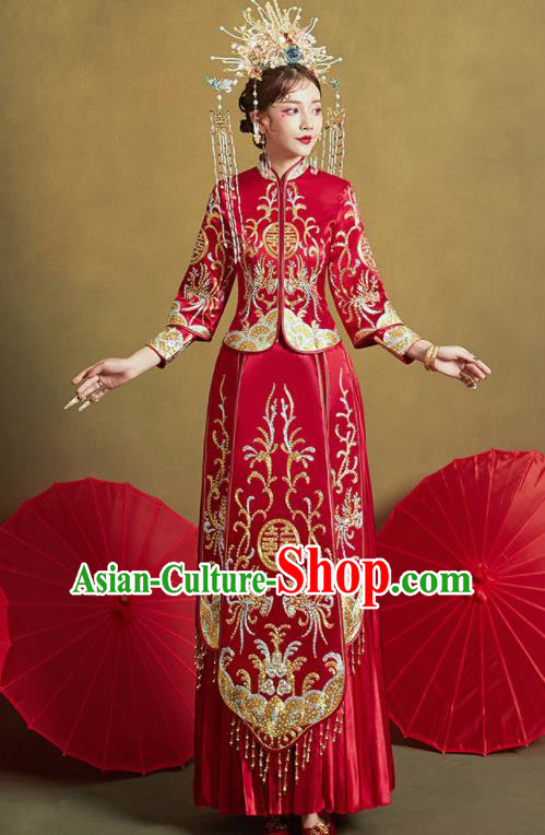 Chinese Traditional Wedding Drilling Xiu He Suit Embroidered Red Dress Ancient Bride Costumes for Women