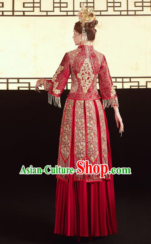 Chinese Traditional Wedding Xiu He Suit Embroidered Red Blouse and Dress Ancient Bride Costumes for Women