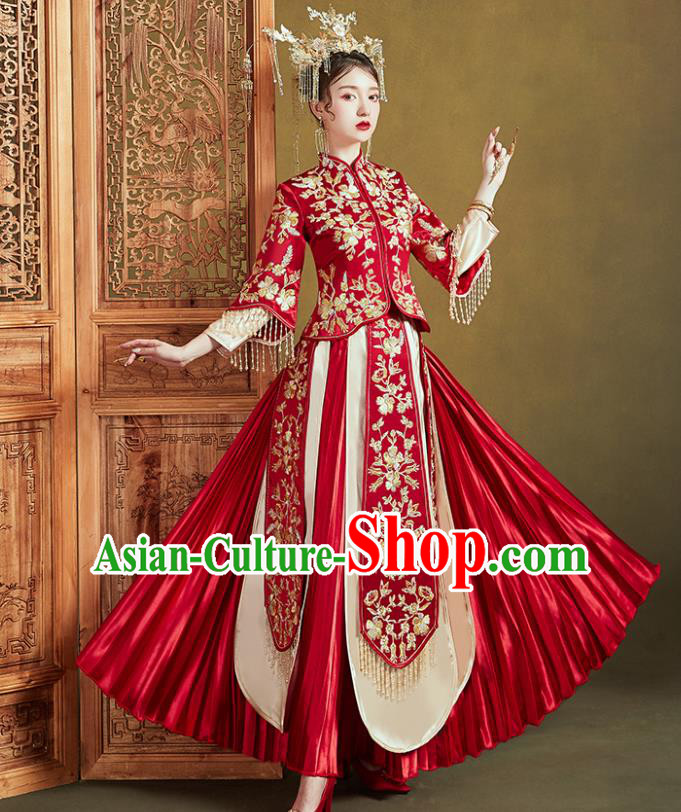 Chinese Traditional Bride Embroidered Flowers Red Xiu He Suit Wedding Blouse and Dress Bottom Drawer Ancient Costumes for Women