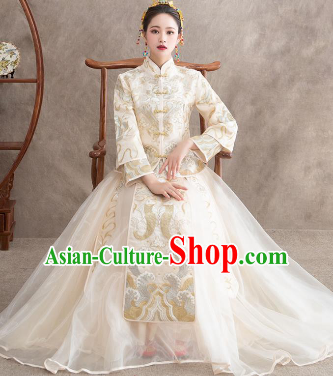 Chinese Ancient Bride Embroidered Carps White Dress Traditional Xiu He Suit Wedding Costumes for Women