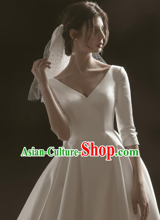 Custom Top Grade Wedding Dress Bride Trailing White Satin Dress for Women
