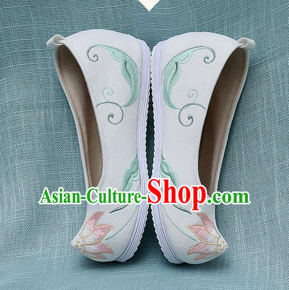 Chinese Handmade Embroidered Lotus White Cloth Shoes Traditional Hanfu Shoes National Shoes for Women
