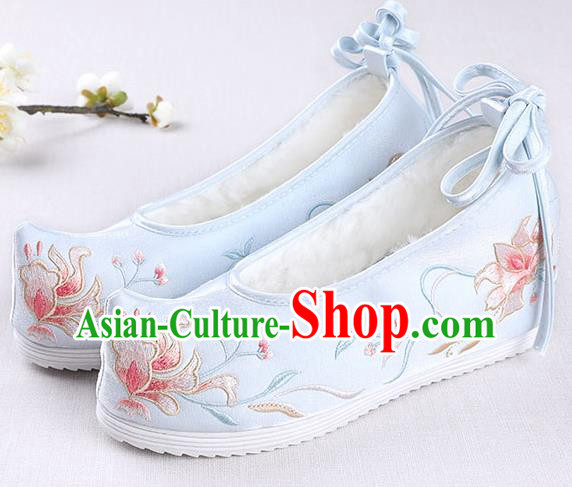 Chinese Handmade Opera Winter Blue Embroidered Shoes Traditional Hanfu Shoes National Shoes for Women