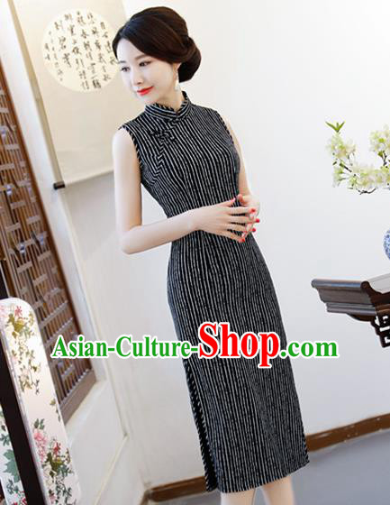 Chinese Traditional Qiapo Dress Black Cotton Cheongsam National Costume for Women