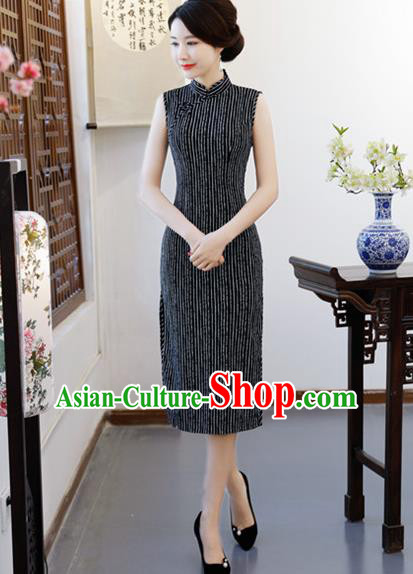 Chinese Traditional Qiapo Dress Black Cotton Cheongsam National Costume for Women