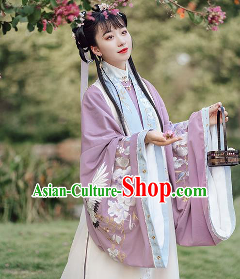 Ancient Chinese Patrician Lady Long Vest Blouse and Skirt Traditional Ming Dynasty Embroidered Costumes Hanfu Apparels Complete Set