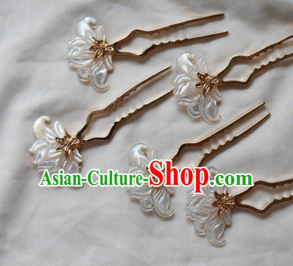 Chinese Classical Shell Lotus Hair Clip Hanfu Hair Accessories Handmade Ancient Princess Golden Hairpins for Women