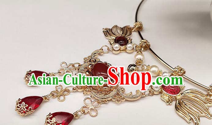 Chinese Handmade Ming Dynasty Hanfu Red Quartz Necklet Classical Jewelry Accessories Ancient Princess Golden Necklace for Women