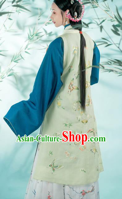 Chinese Ancient Patrician Young Mistress Historical Costumes Traditional Ming Dynasty Embroidered Butterfly Green Vest Blouse and Skirt Hanfu Apparels for Women