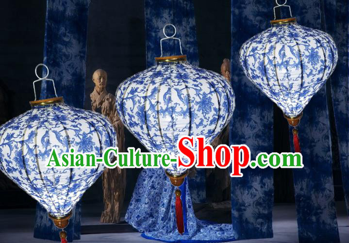 Chinese Traditional Printing Palace Lanterns Handmade Hanging Lantern Classical Festive New Year Diamond Lamp