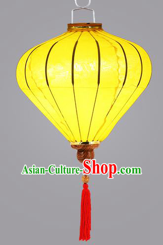 Chinese Traditional Yellow Silk Palace Lanterns Handmade Hanging Lantern Classical Festive New Year Diamond Lamp