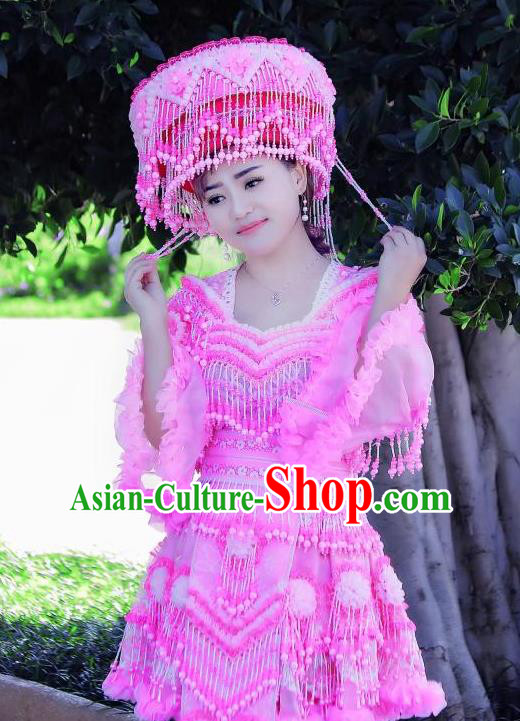 China Ethnic Women Pink Short Dress Yunnan Nationality Women Apparels Miao Minority Folk Dance Costumes with Headwear