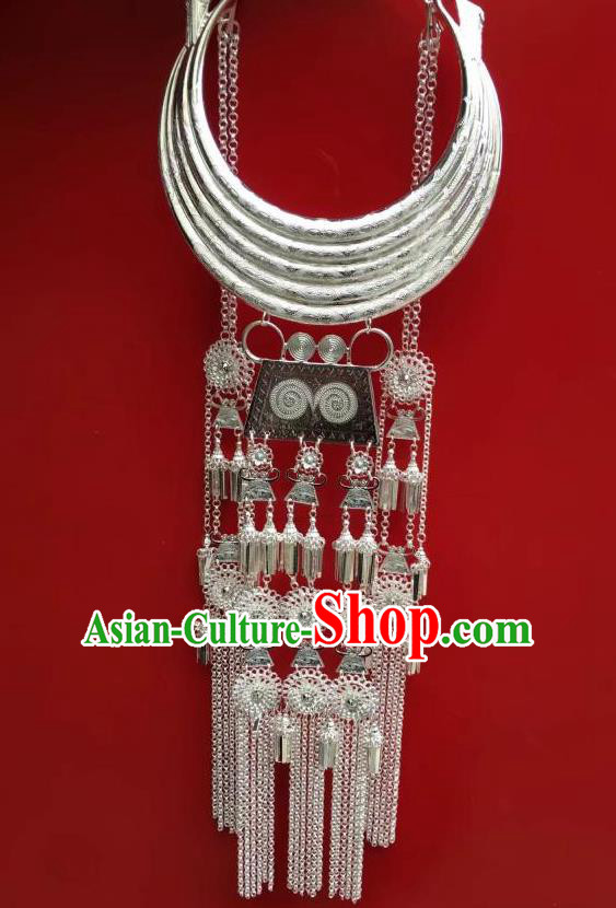 Chinese Handmade Necklace Yunnan Ethnic Nationality Jewelry Wedding Collar Accessories Miao Silver Longevity Lock