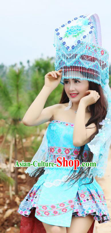 China Ethnic Folk Dance Blue Short Dress Yunnan Miao Minority Dance Clothing Women Apparels and Hat