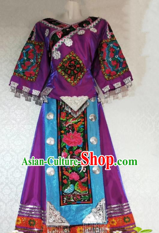 China Traditional Ethnic Miao Nationality Embroidered Purple Blouse and Skirt Outfits