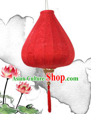 Handmade Chinese Classical Pattern Red Silk Palace Lanterns Traditional New Year Decoration Lantern Spring Festival Tulip Lamp