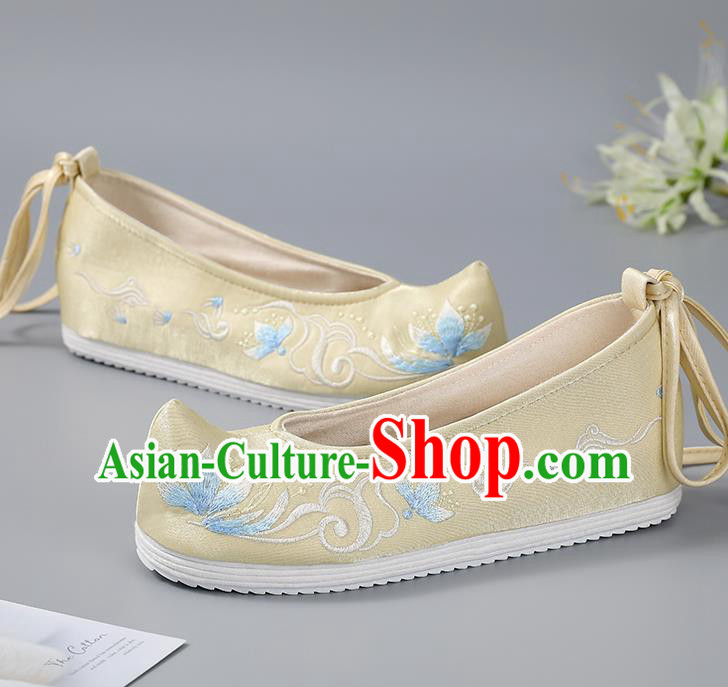 China Light Yellow Hanfu Shoes Handmade Cloth Shoes Ancient Princess Shoes Traditional Embroidered Shoes