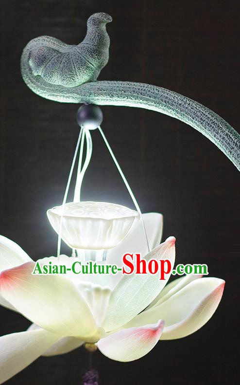 China Handmade Resin Lotus Table Lamp Desk Lantern Traditional Home Decorations