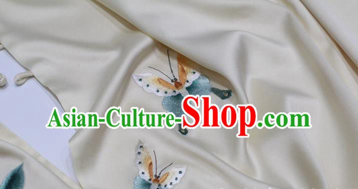 China Traditional Beige Silk Scarf Embroidered Tippet Embroidery Magnolia Craft Cappa