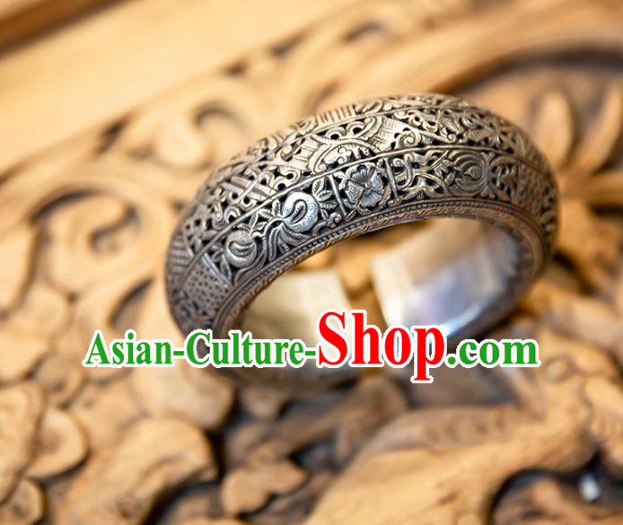 China Women Wide Bracelet National Ear Accessories Ethnic Silver Carving Bangle