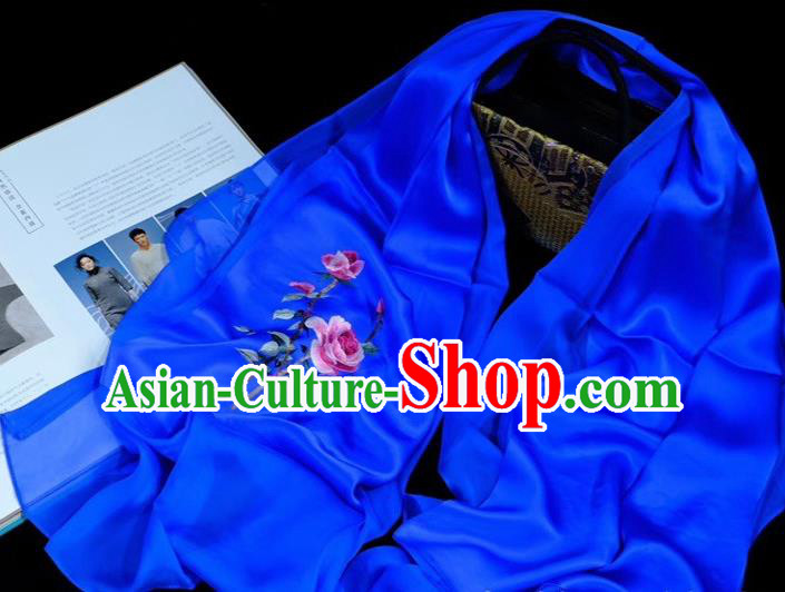 China Embroidered Rose Royalblue Mother Cappa Suzhou Embroidery Craft Traditional Silk Scarf Tippet