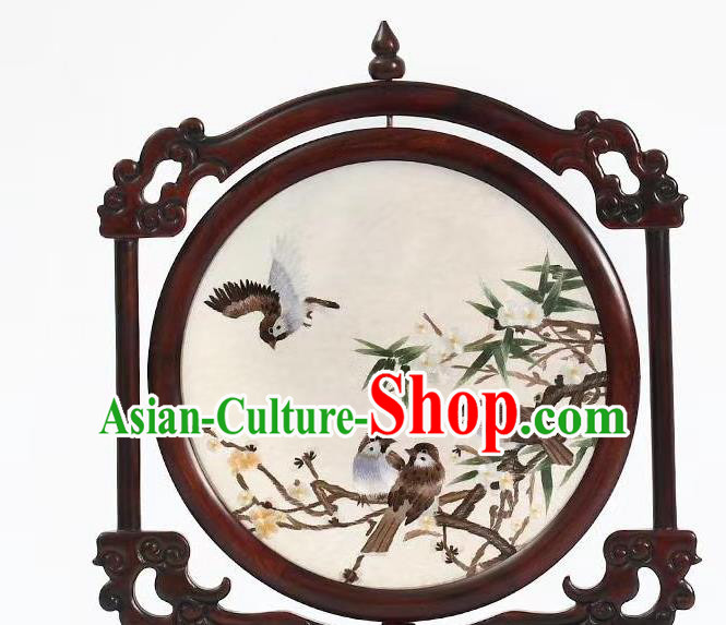 China Suzhou Embroidery Wood Carving Desk Screen Embroidered Craft Bamboo Plum Painting Table Screen