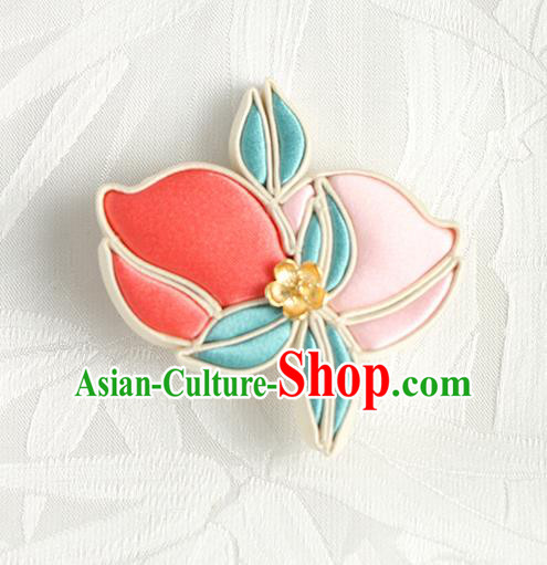 China Handmade Silk Peach Brooch Breastpin Traditional Cheongsam Accessories