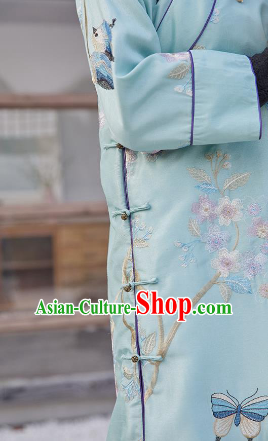 China Traditional National Female Clothing Classical Cheongsam Embroidered Light Blue Qipao Dress