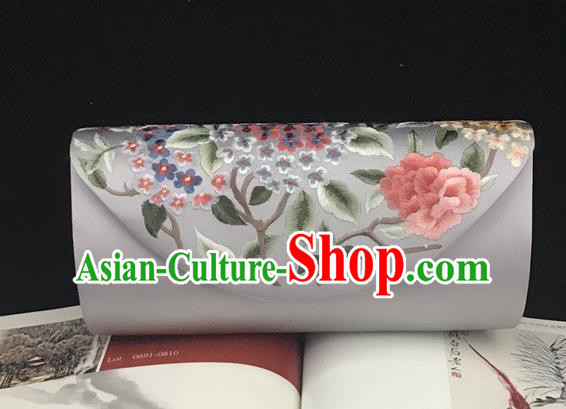 Handmade China Traditional Suzhou Embroidery Hydrangea Clutch Bag Accessories Cheongsam Gray Silk Handbag