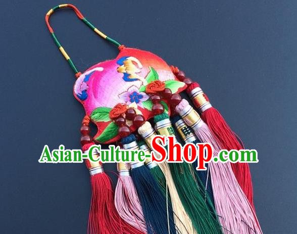 China Embroidery Red Peach Tassel Pendant New Year Decoration Traditional Embroidered Car Accessories