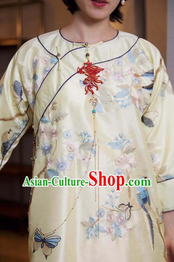 China Traditional Embroidered Light Yellow Cheongsam National Women Clothing Classical Silk Qipao Dress