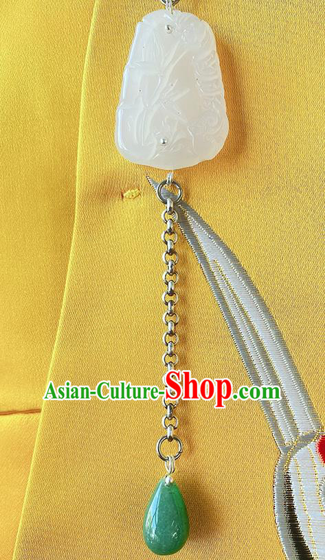 China Classical Cheongsam Tassel Pendant Accessories Traditional White Jade Carving Brooch