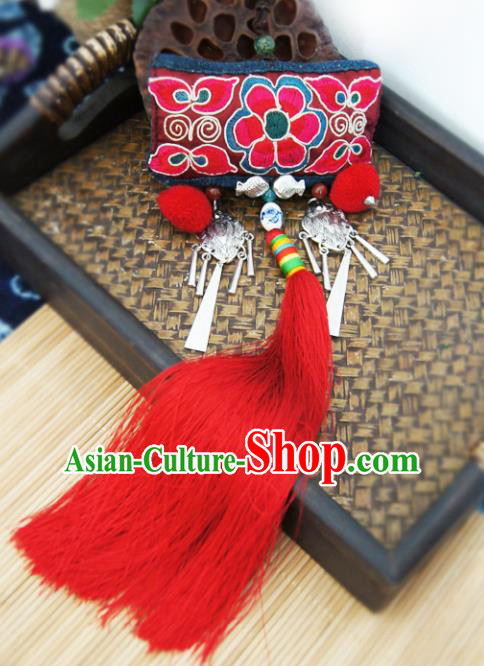 China Handmade National Embroidered Necklace Red Tassel Necklet Ethnic Women Accessories
