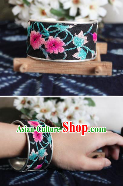 China Handmade National Embroidered Bracelet Ethnic Women Accessories Silver Bells Tassel Bangle